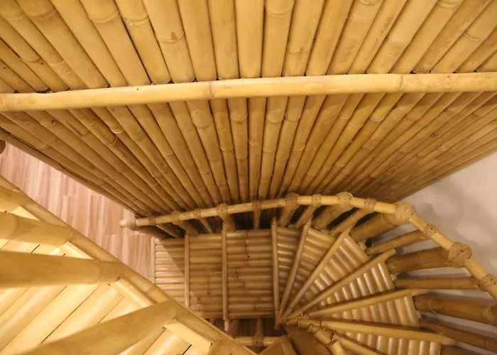 Karang Lila Bhuana 3*